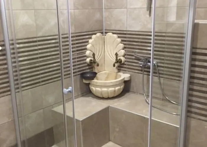 Spacious 3-story W Garden&pool,400m To Вилла *