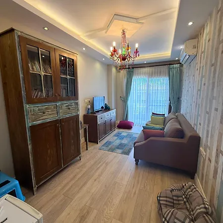 Spacious 3-story W Garden&pool,400m To